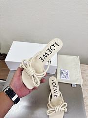 Loewe Flamenco Knot sandal in lambskin 5.5cm Ivory - 5