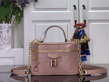 Louis Vuitton Vanity Chain Pouch Varnished cowhide leather pink