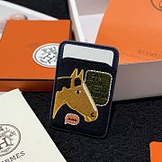 Hermès Horse MagSafe Magnetic Card Holder 04 - 3