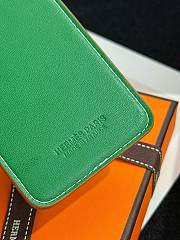 Hermès Horse MagSafe Magnetic Card Holder 03 - 4