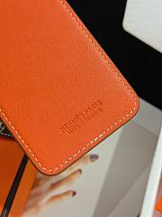 Hermès Horse MagSafe Magnetic Card Holder 02 - 6