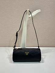 Prada Re-Nylon pouch black - 1