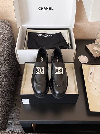 Chanel Interlocking CC Logo Loafers Silver Hardware Black