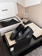 Chanel Interlocking CC Logo Loafers Silver Hardware Black - 4