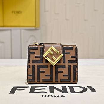 Fendi FF Diamonds leather wallet 01