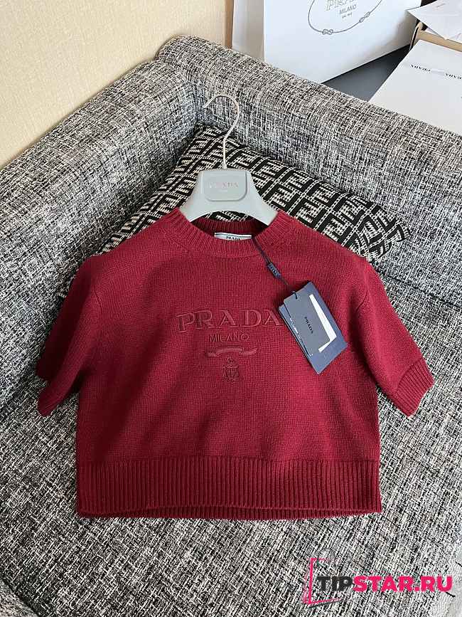 Prada logo-intarsia cropped wool sweater red - 1