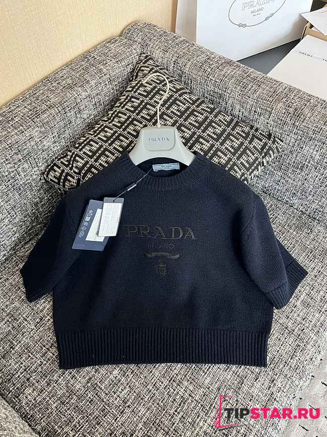 Prada logo-intarsia cropped wool sweater black - 1