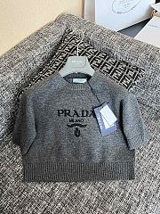 Prada logo-intarsia cropped wool sweater gray - 1