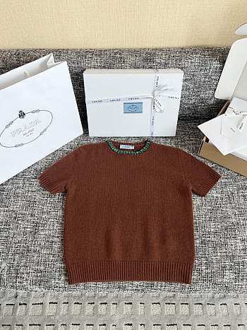 Prada Short sleeve knitwear embellished neckline 02