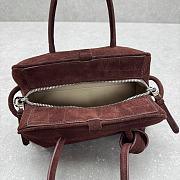 Jacquemus The small Turismo tote bag coffee brown - 5