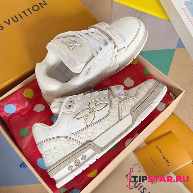 Louis Vuitton LV Trainer Sneakers Beige - 1