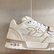 Louis Vuitton LV Trainer Sneakers Beige - 6