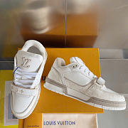 Louis Vuitton LV Trainer Sneakers Beige - 2