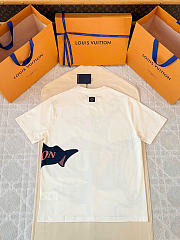 Louis Vuitton Wave Graphic T-Shirt Beige - 5