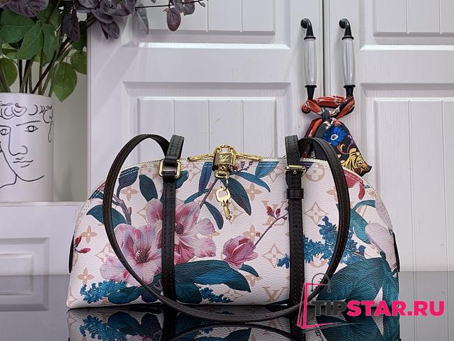 Louis Vuitton Squire East West Monogram Dune - 1