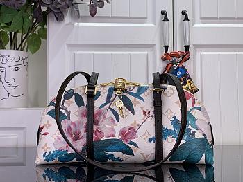 Louis Vuitton Squire East West Monogram Dune