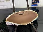 Louis Vuitton Squire East West Monogram Dune - 3