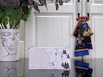 Louis Vuitton Card Holder In White