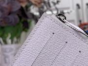 Louis Vuitton Card Holder In White - 6