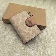 Coach Medium Corner Zip Wallet 04 - 1