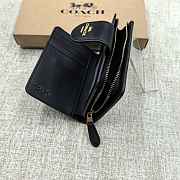 Coach Medium Corner Zip Wallet 01 - 5