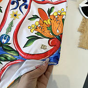 Dolce & Gabbana New One-Piece Swimsuit 01 - 2