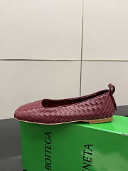 Bottega Veneta Burgundy Intrecciato Woven Nappa Leather Bow Ballet Flats - 3