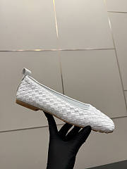 Bottega Veneta White Intrecciato Woven Nappa Leather Bow Ballet Flats - 4