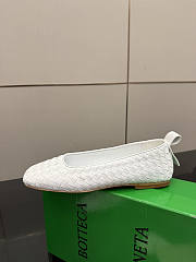 Bottega Veneta White Intrecciato Woven Nappa Leather Bow Ballet Flats - 3