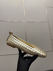 Bottega Veneta Gold Intrecciato Woven Nappa Leather Bow Ballet Flats - 5