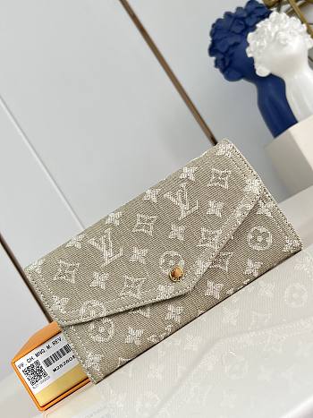 Louis Vuitton Sarah Wallet Pink Denim