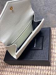 Ysl Quilted Leather Wallet Gold Hardware In White - 2