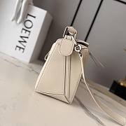 Loewe Puzzle leather tote bag off-white - 5