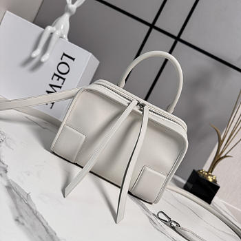 Loewe Small Amazona 180 bag in soft calfskin white