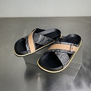 Balenciaga snakeskin cross-strap platform sandals 03 - 1