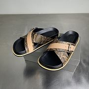 Balenciaga snakeskin cross-strap platform sandals 02 - 1