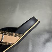 Balenciaga snakeskin cross-strap platform sandals 02 - 4