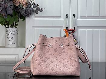 Louis Vuitton Bella Mahina Rose Jasmin M23195