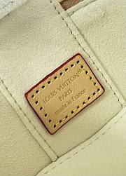 Louis Vuitton Micro Vanity Case Dune Beige - 6