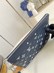Louis Vuitton Pochette To-Go Navy Blue M28913 - 5