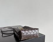 Bottega Veneta Andiamo Phone Pouch Fondant - 6