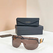 Dolce&Gabbana DG2320 Sunglasses Gold frame - 5