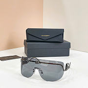 Dolce&Gabbana DG2320 Sunglasses Gold frame - 3