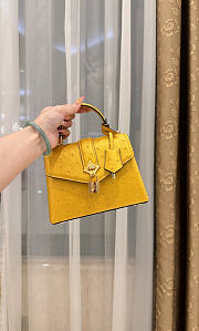 Louis Vuitton Ostrich Rose Des Vents Mini Blue - 1