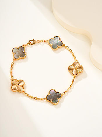 Vca grey mother-of-pearl floral pattern bracelet