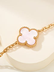Vca pink mother-of-pearl floral five-petal bracelet - 4