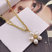 Dior D Natural Pearl Flower Necklace - 3