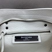 Balenciaga Le City Small raffia shoulder bag in white - 6