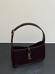 Ysl Le 5 À 7 Patent Croc Shoulder Bag Shiny Dark Burgundy - 4