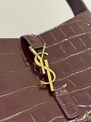 Ysl Le 5 À 7 Patent Croc Shoulder Bag Shiny Dark Burgundy - 3